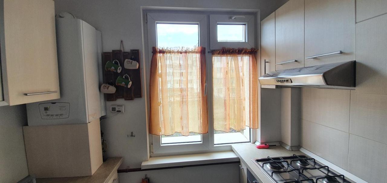 Yla Apartments Piatra Neamt Exterior photo